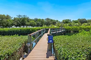 840 Bayport Wy, Longboat Key, FL 34228 - Photo 33