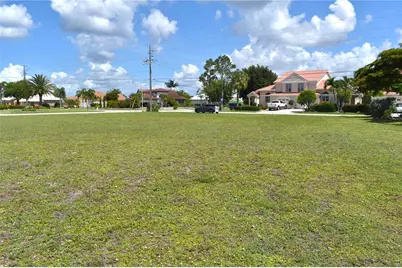 825 Via Tripoli, Punta Gorda, FL 33950 - Photo 15