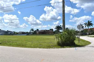 825 Via Tripoli, Punta Gorda, FL 33950 - Photo 1