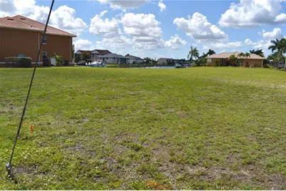 825 Via Tripoli, Punta Gorda, FL 33950 - Photo 7