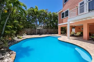 309 68th St, Bradenton Beach, FL 34217 - Photo 37