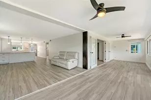 909 Spanish Dr N, Longboat Key, FL 34228 - Photo 9