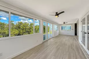909 Spanish Dr N, Longboat Key, FL 34228 - Photo 11