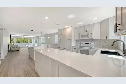 909 Spanish Drive N, Longboat Key, FL 34228 - Photo 21