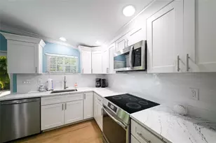 324 64th St, Holmes Beach, FL 34217 - Photo 9