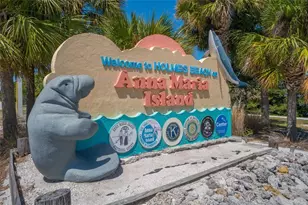 324 64th St, Holmes Beach, FL 34217 - Photo 39