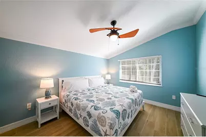 324 64th Street, Holmes Beach, FL 34217 - Photo 23