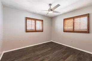 1720 Colleen St, Sarasota, FL 34231 - Photo 27