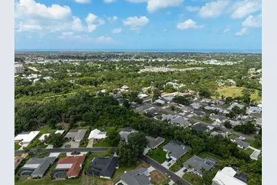 938 S Doral Lane, Venice, FL 34293 - Photo 35