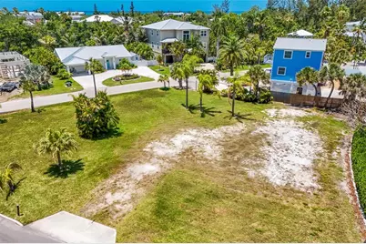 591 Russell Street, Longboat Key, FL 34228 - Photo 9