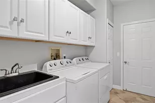 7117 Dornough Ln, Bradenton, FL 34202 - Photo 29
