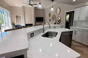 7117 Dornough Ln, Bradenton, FL 34202 - Photo 15