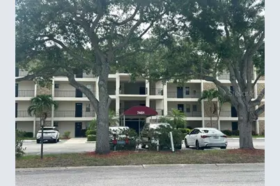 7461 W Country Club Drive N #402, Sarasota, FL 34243 - Photo 1