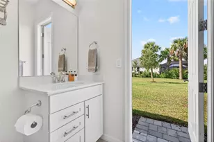 12529 Galapagos Ct, Venice, FL 34293 - Photo 33