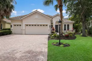 12710 Stone Ridge Pl, Lakewood Ranch, FL 34202 - Photo 5