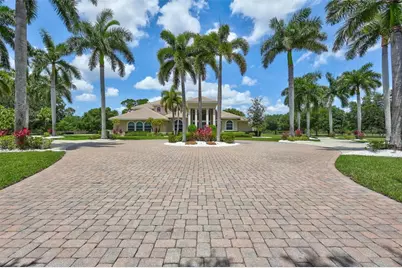 1045 Fox Creek Drive, Sarasota, FL 34240 - Photo 19