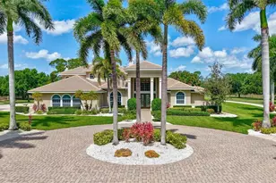 1045 Fox Creek Dr, Sarasota, FL 34240 - Photo 3
