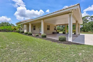 1045 Fox Creek Dr, Sarasota, FL 34240 - Photo 85