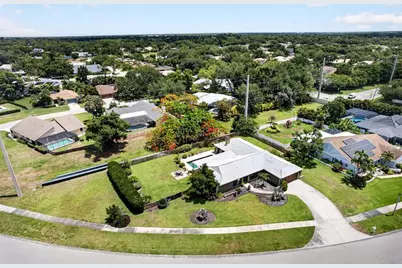 3695 Country Place Boulevard, Sarasota, FL 34233 - Photo 53