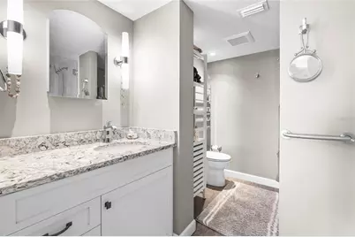 707 S Gulfstream Avenue #906, Sarasota, FL 34236 - Photo 9