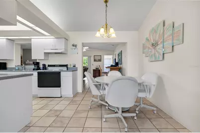 6404 68th Drive E, Palmetto, FL 34221 - Photo 7