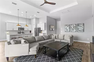 4645 Antrim Dr, Sarasota, FL 34240 - Photo 9