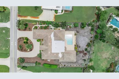 609 Laguna Drive, Venice, FL 34285 - Photo 9