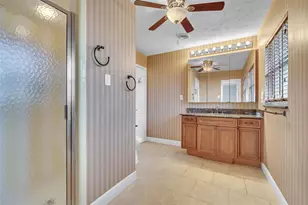 609 La Guna Dr, Venice, FL 34285 - Photo 27