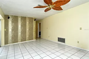 3140 Espanola Dr, Sarasota, FL 34239 - Photo 11