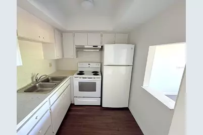 2 Quails Run Boulevard #8, Englewood, FL 34223 - Photo 5