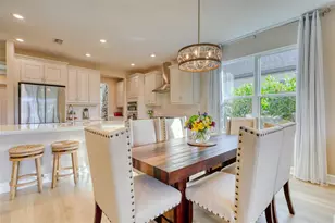 6374 Grandview Hill Ct, Bradenton, FL 34203 - Photo 13