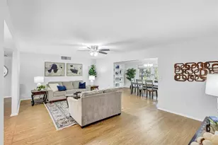 904 La Jolla Ave, Sun City Center, FL 33573 - Photo 25