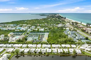 602 Spanish Dr S, Longboat Key, FL 34228 - Photo 3
