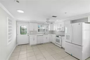 602 Spanish Dr S, Longboat Key, FL 34228 - Photo 7