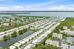 602 Spanish Dr S, Longboat Key, FL 34228 - Photo 33