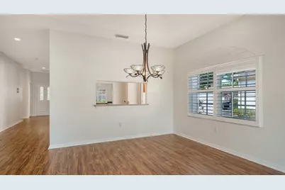 3978 Chatsworth Greene #35, Sarasota, FL 34235 - Photo 9
