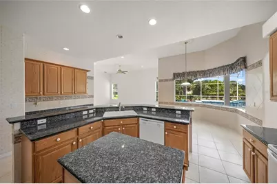 9043 Misty Creek Drive, Sarasota, FL 34241 - Photo 27