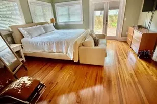 1828 Grove St, Sarasota, FL 34239 - Photo 9