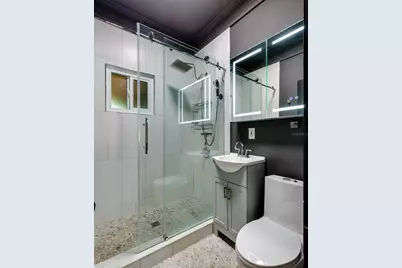 127 23rd Street N, Saint Petersburg, FL 33713 - Photo 23