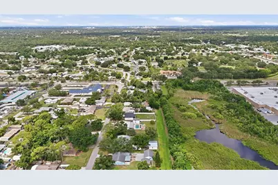 201 Honore Avenue, Sarasota, FL 34232 - Photo 57