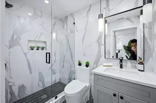 201 Honore Ave, Sarasota, FL 34232 - Photo 25