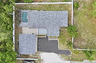 201 Honore Ave, Sarasota, FL 34232 - Photo 45
