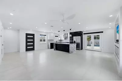 201 Honore Avenue, Sarasota, FL 34232 - Photo 7