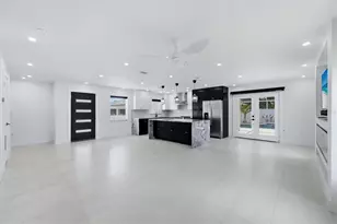 201 Honore Ave, Sarasota, FL 34232 - Photo 7
