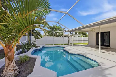 201 Honore Avenue, Sarasota, FL 34232 - Photo 35