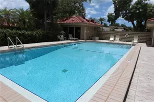 4820 Kestral Park Cir, Sarasota, FL 34231 - Photo 25