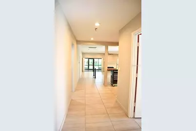 4820 Kestral Park Circle #18, Sarasota, FL 34231 - Photo 3