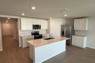 5731 Silver Moonlight Dr, Palmetto, FL 34221 - Photo 3