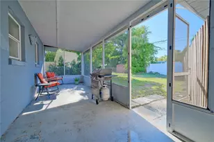 993 Gary St, Sarasota, FL 34234 - Photo 43