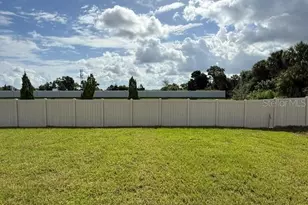 5732 Silver Moonlight Dr, Palmetto, FL 34221 - Photo 9